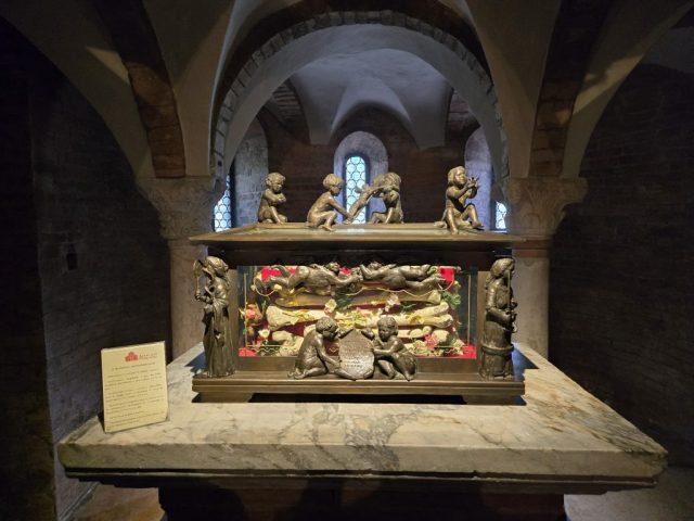 Reliquary of the six saints of Nonantola