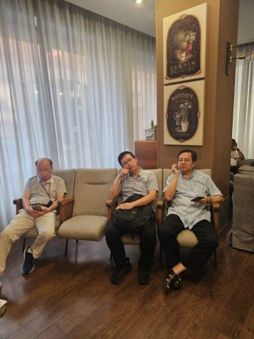 In the hotel lobby, awaiting next excursion