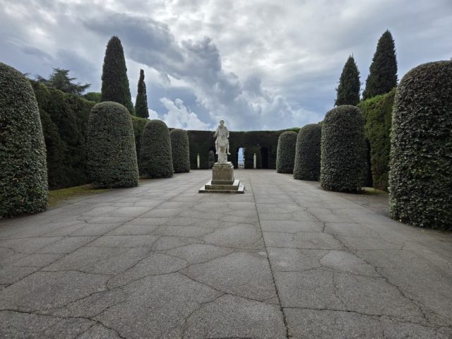 Borgo Ladato Si' gardens